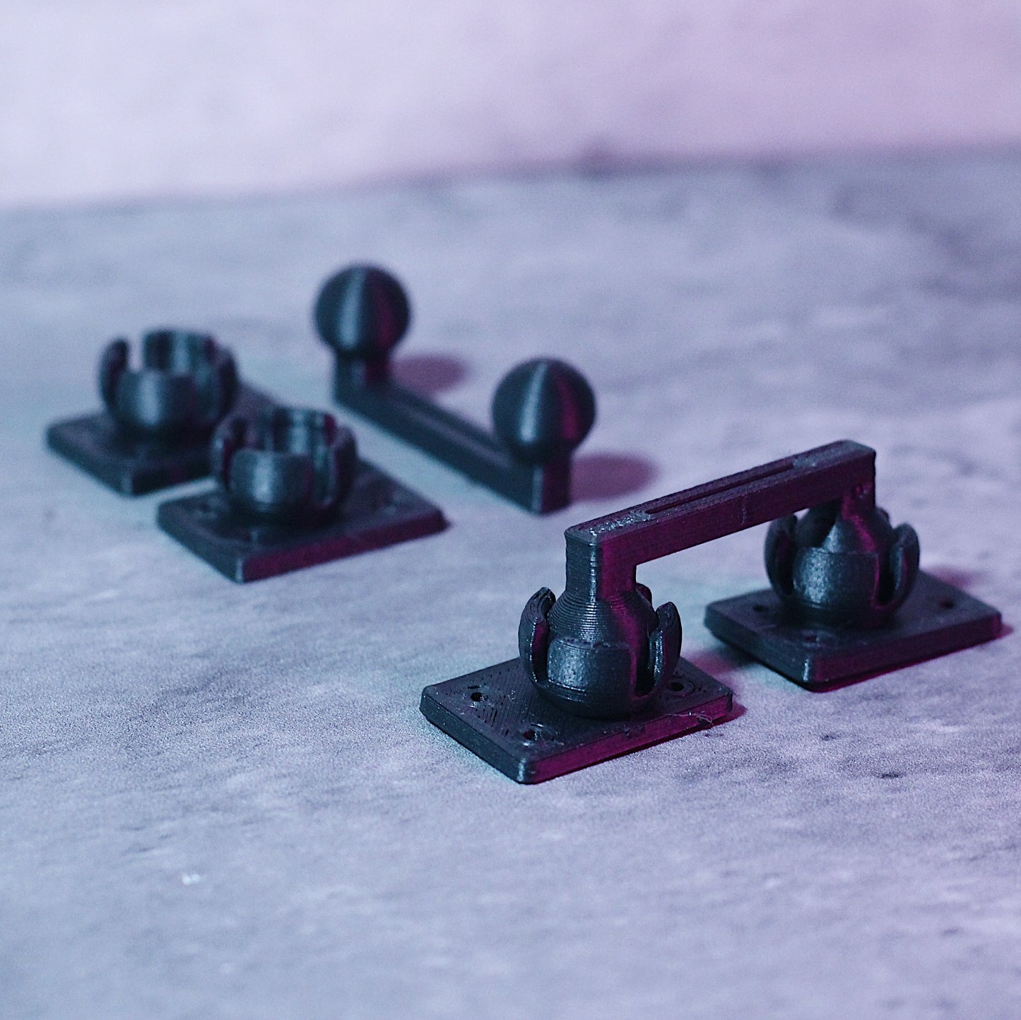1/10 SCALE DOOR HINGE - STL FILE
