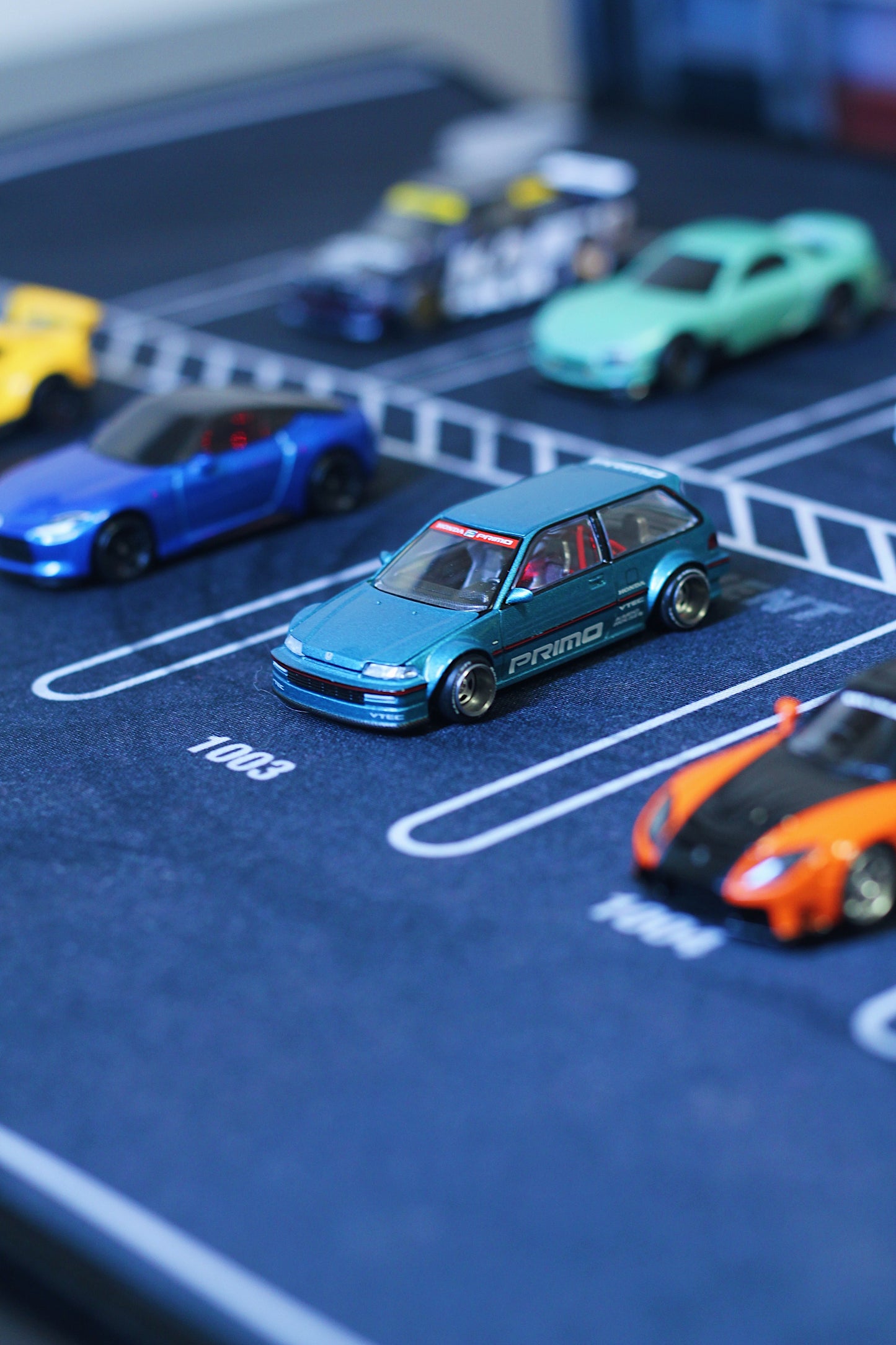 SALIENT DRIFT MAT - YUGIOH PARKING