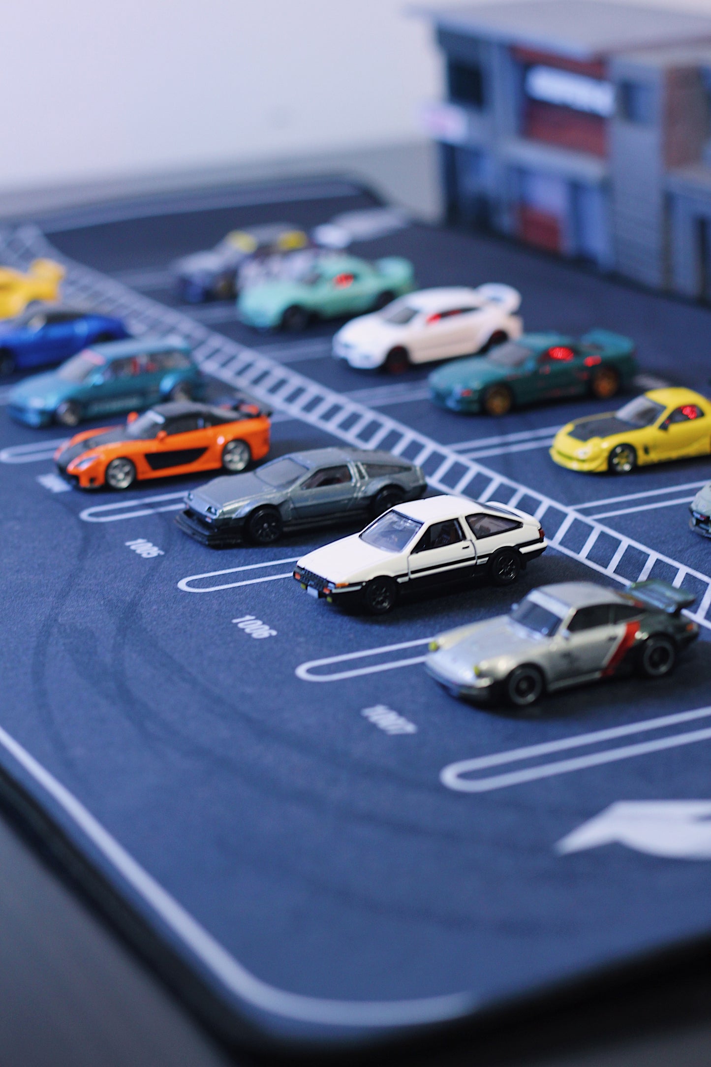 SALIENT DRIFT MAT - YUGIOH PARKING