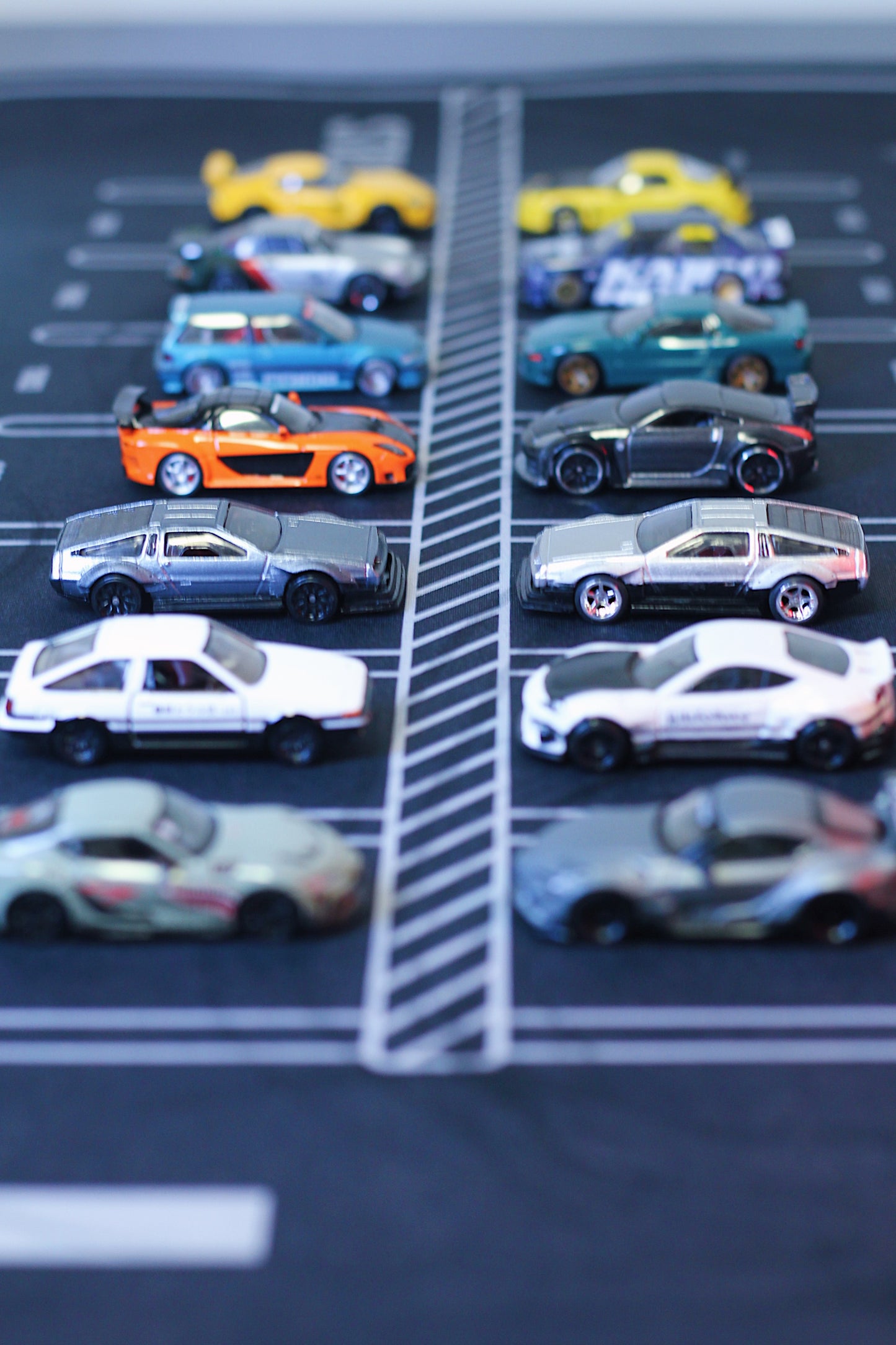 SALIENT DRIFT MAT - YUGIOH PARKING