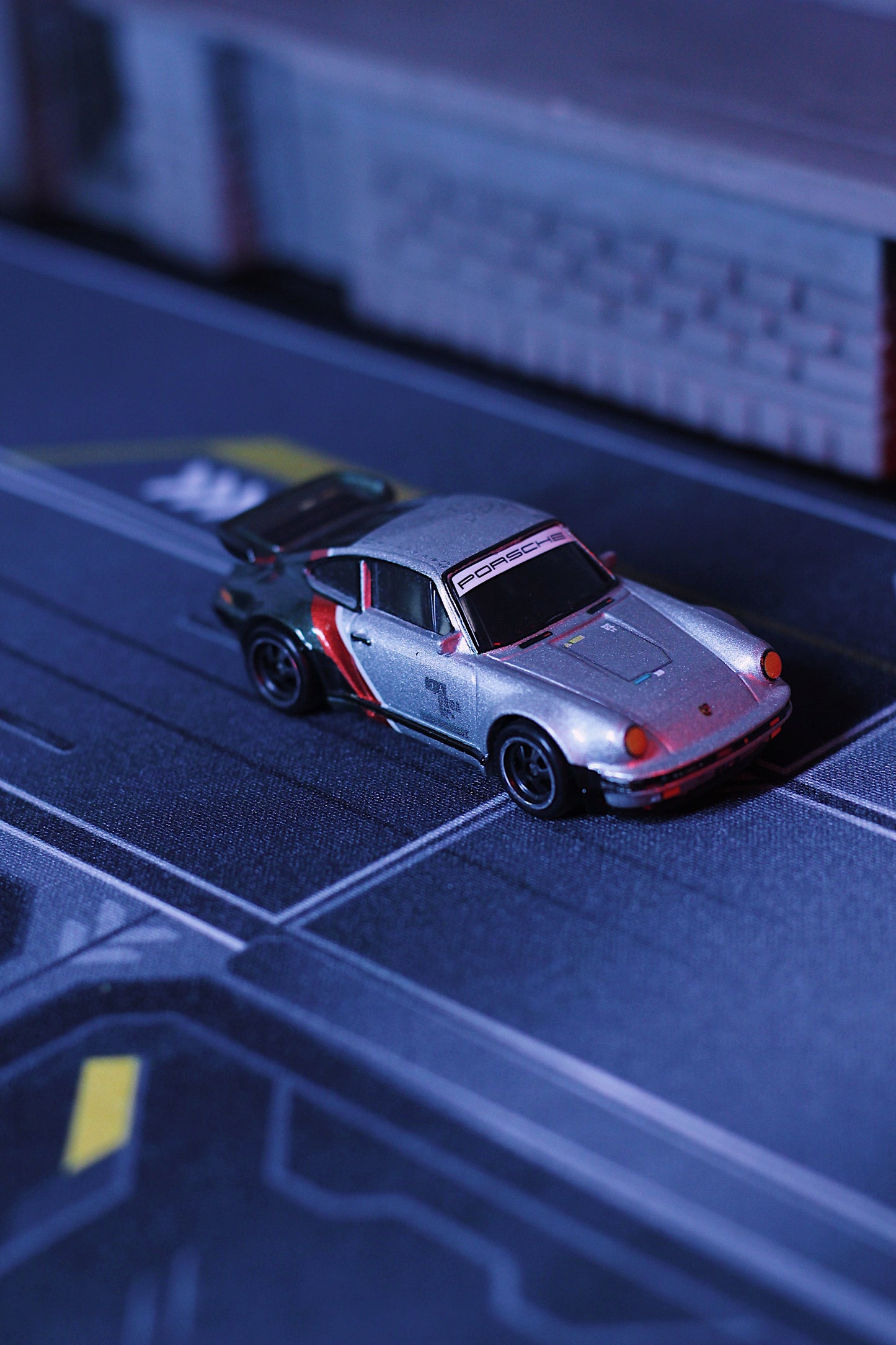 SALIENT DRIFT MAT MECHA