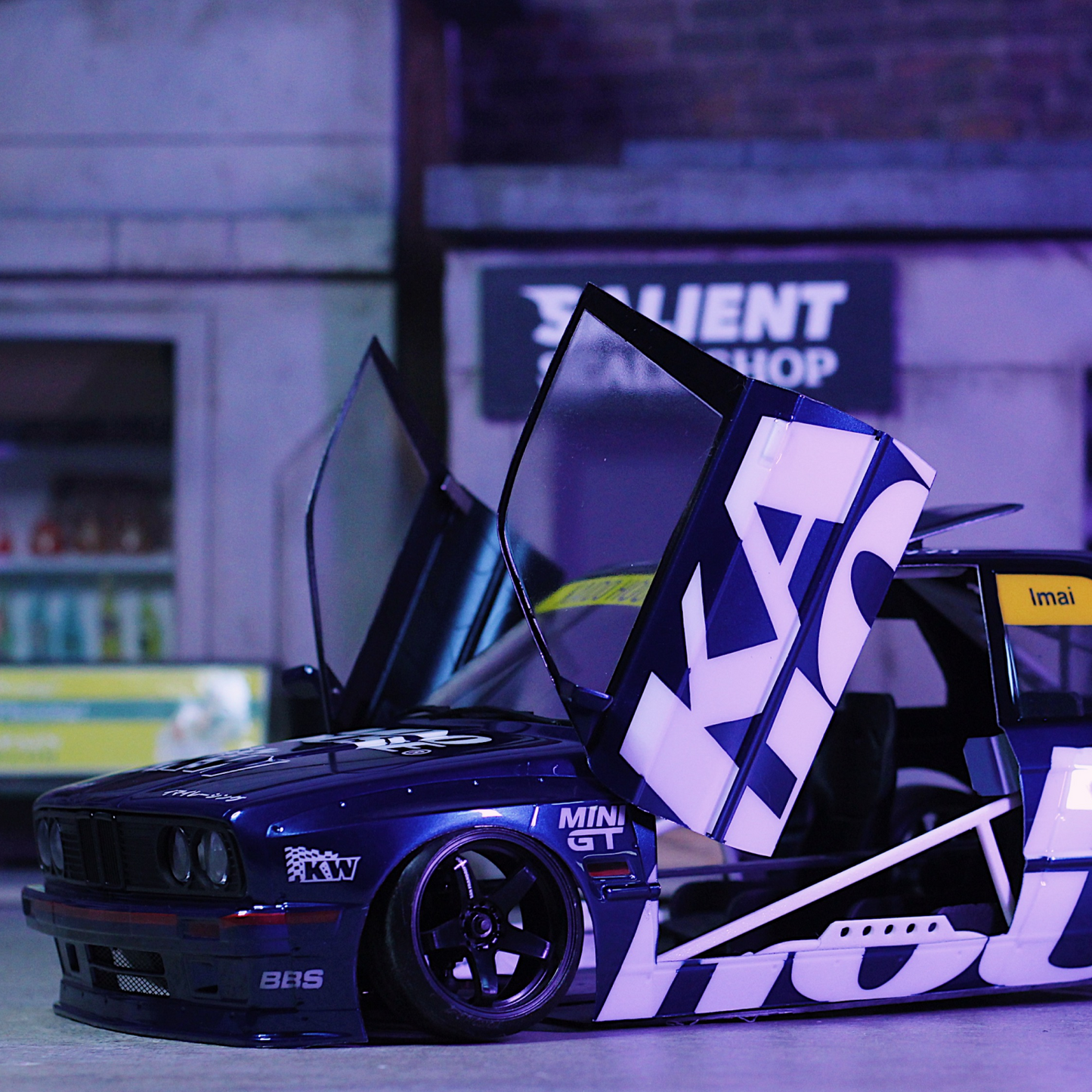 Kaido House BMW E30 1/10 Drift Body, Jacket, and Bag